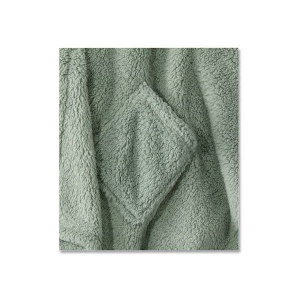 Cozy Sherpa Wearable Throw, 58 x 60, Silver Sage. Picture 3