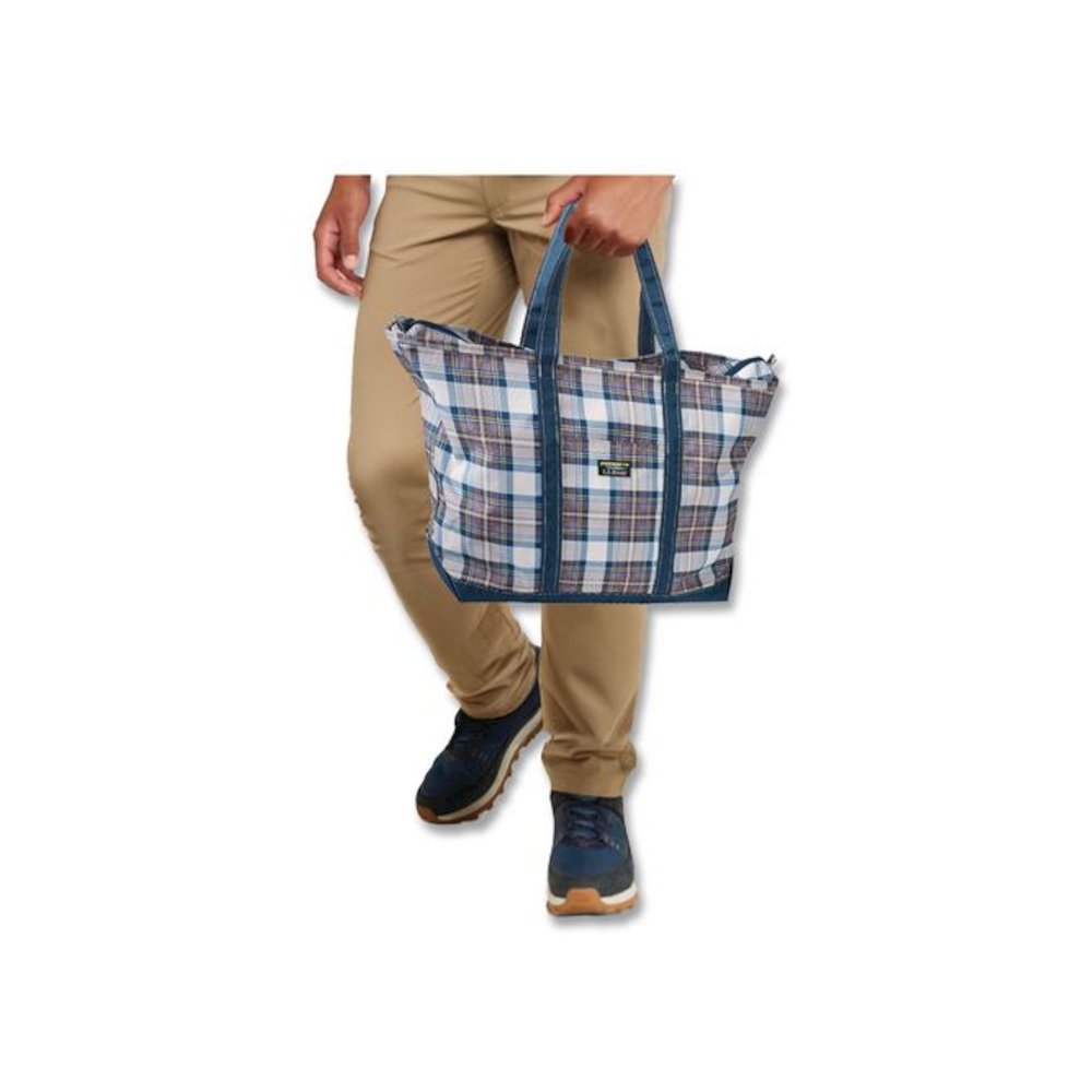 Large Polyester Everyday Lightweight Tote, 17" x 7.5" x 15", Mallard Blue Indigo Tartan. Picture 4
