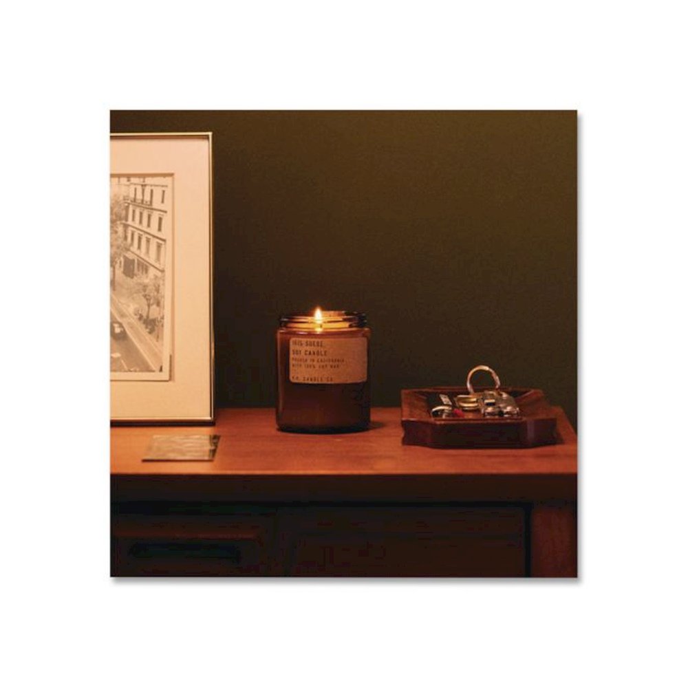Soy Jar Candle, Iris Suede, 50 Hour Burn Time, 7.2 oz, Amber. Picture 2