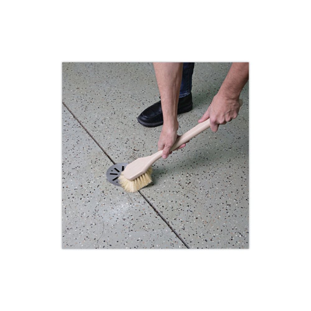 Utility Brush, Cream Tampico Bristles, 5.5" Brush, 14.5" Tan Plastic Handle. Picture 5