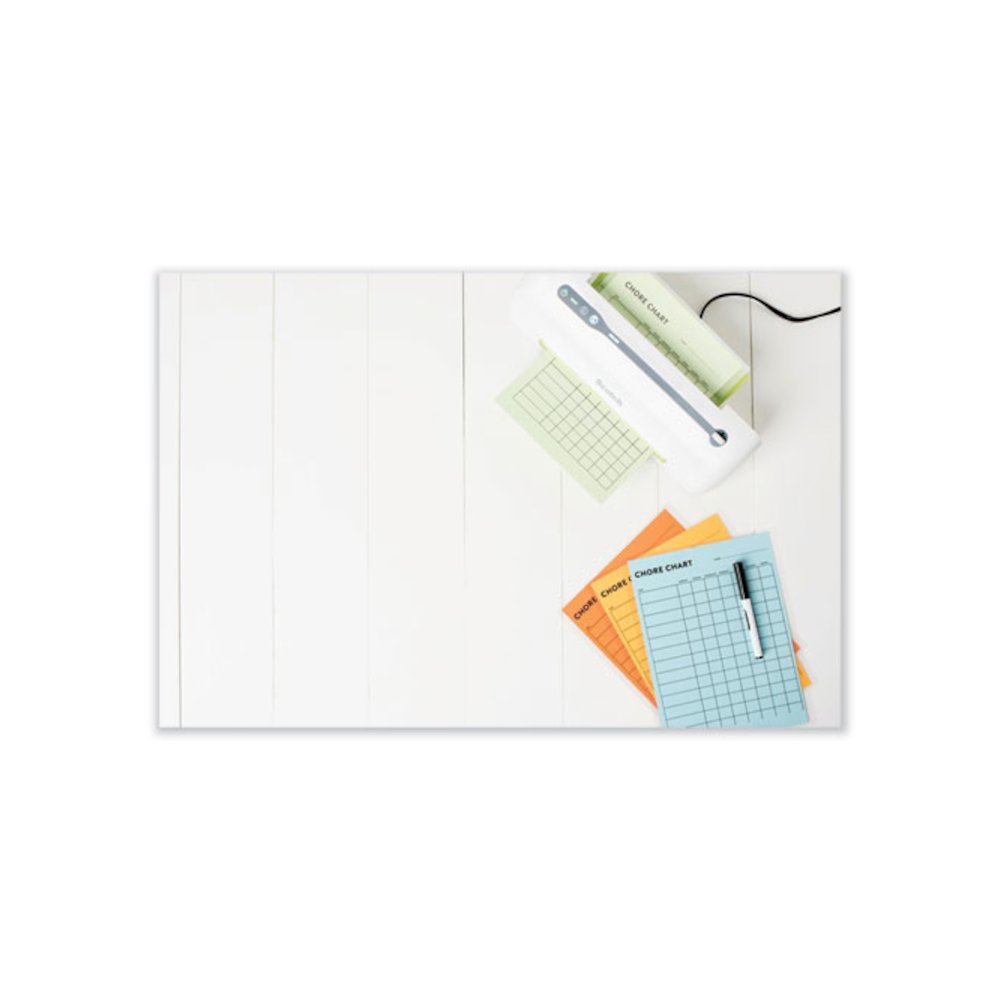 Laminating Pouches, 3 mil, 8.9 x 11.4, Clear, 20/Pack. Picture 4