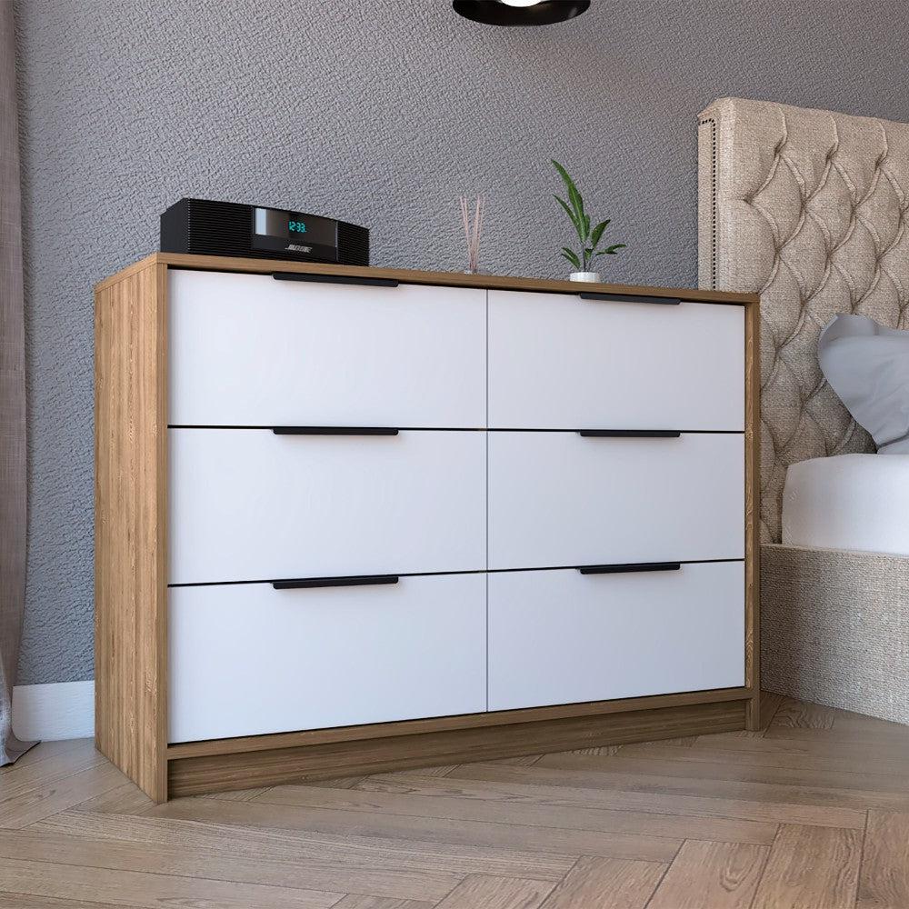 4 Drawer Double Dresser Maryland, Metal Handle, Pine / White Finish. Picture 1
