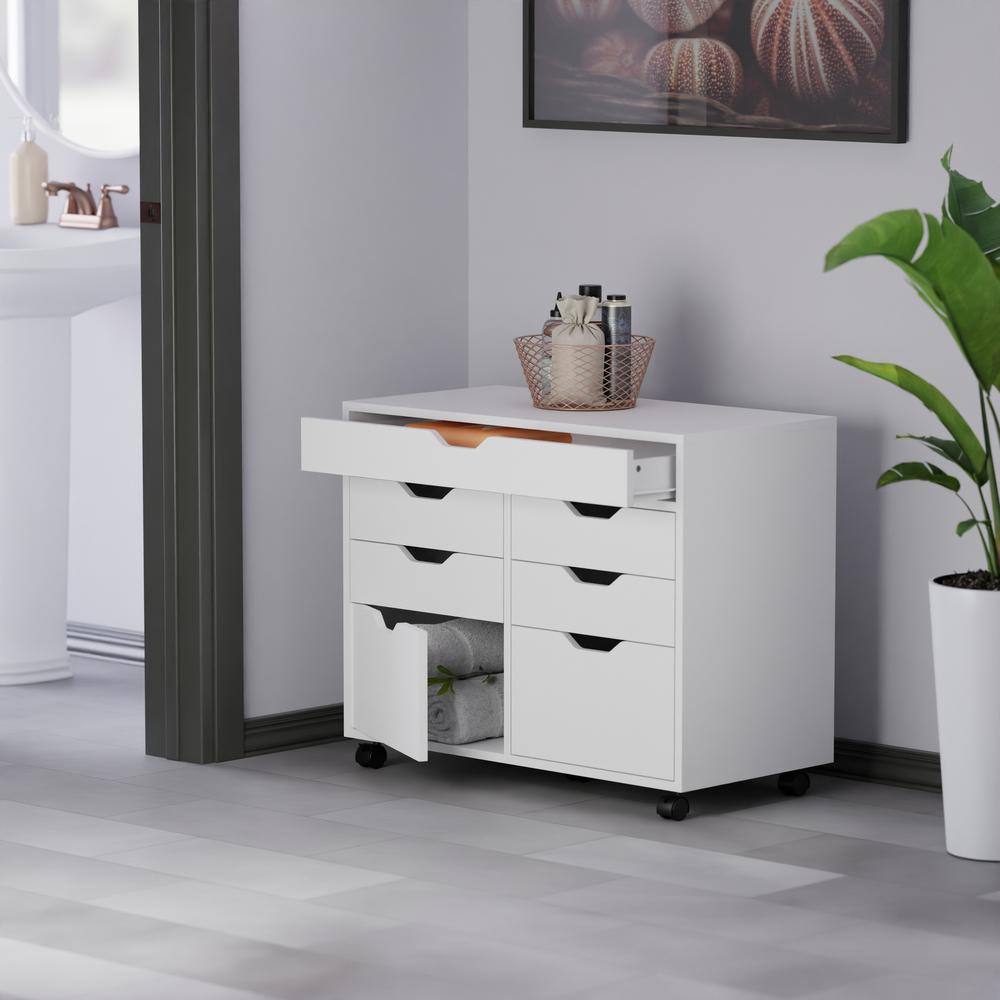Halifax Cabinet, White. Picture 4