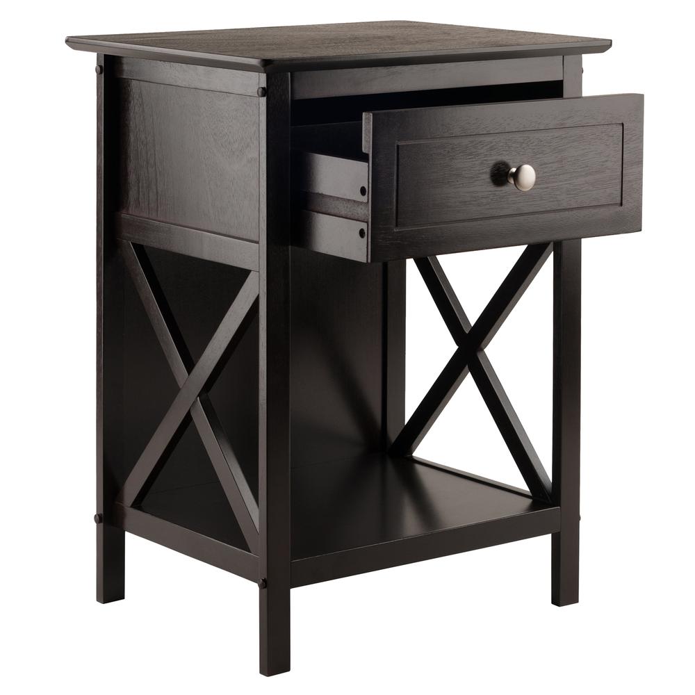 Xylia Accent Table in Coffee Finish. Picture 2