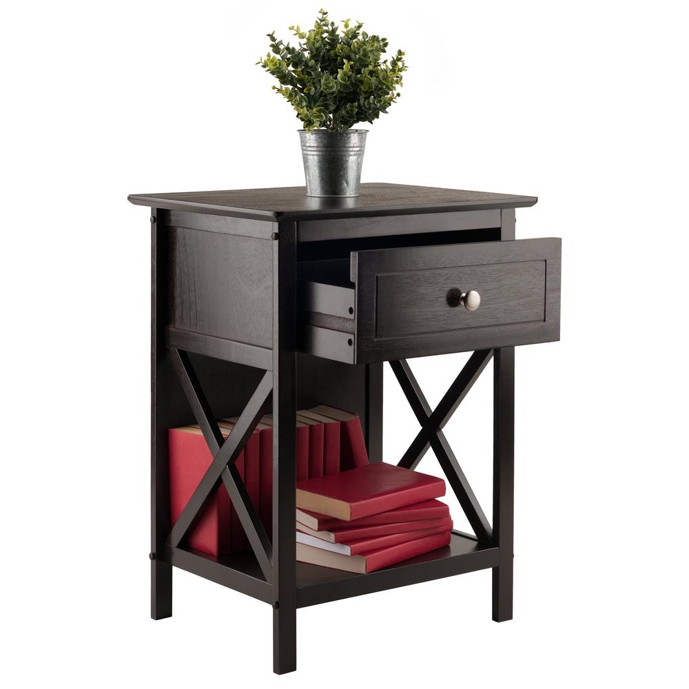 Xylia Accent Table in Coffee Finish. Picture 8