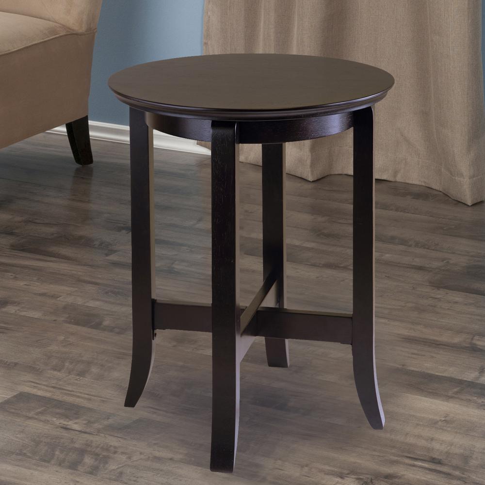Toby End Table. Picture 5