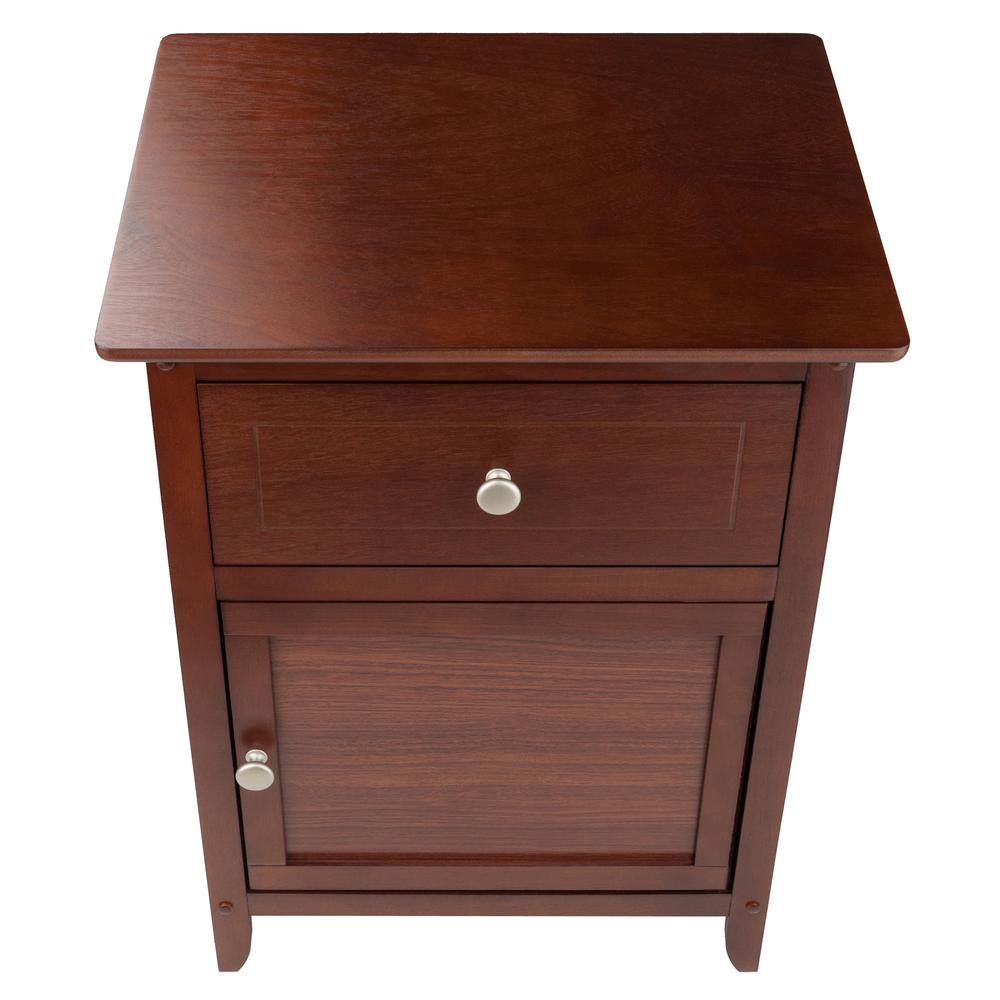 Eugene Accent Table Walnut. Picture 3