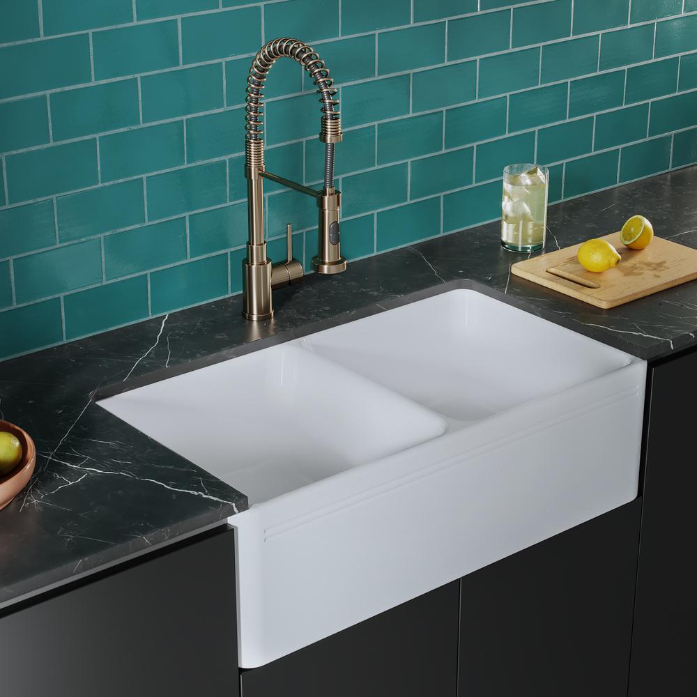 Delice Duo Farmhouse Sink. Picture 20