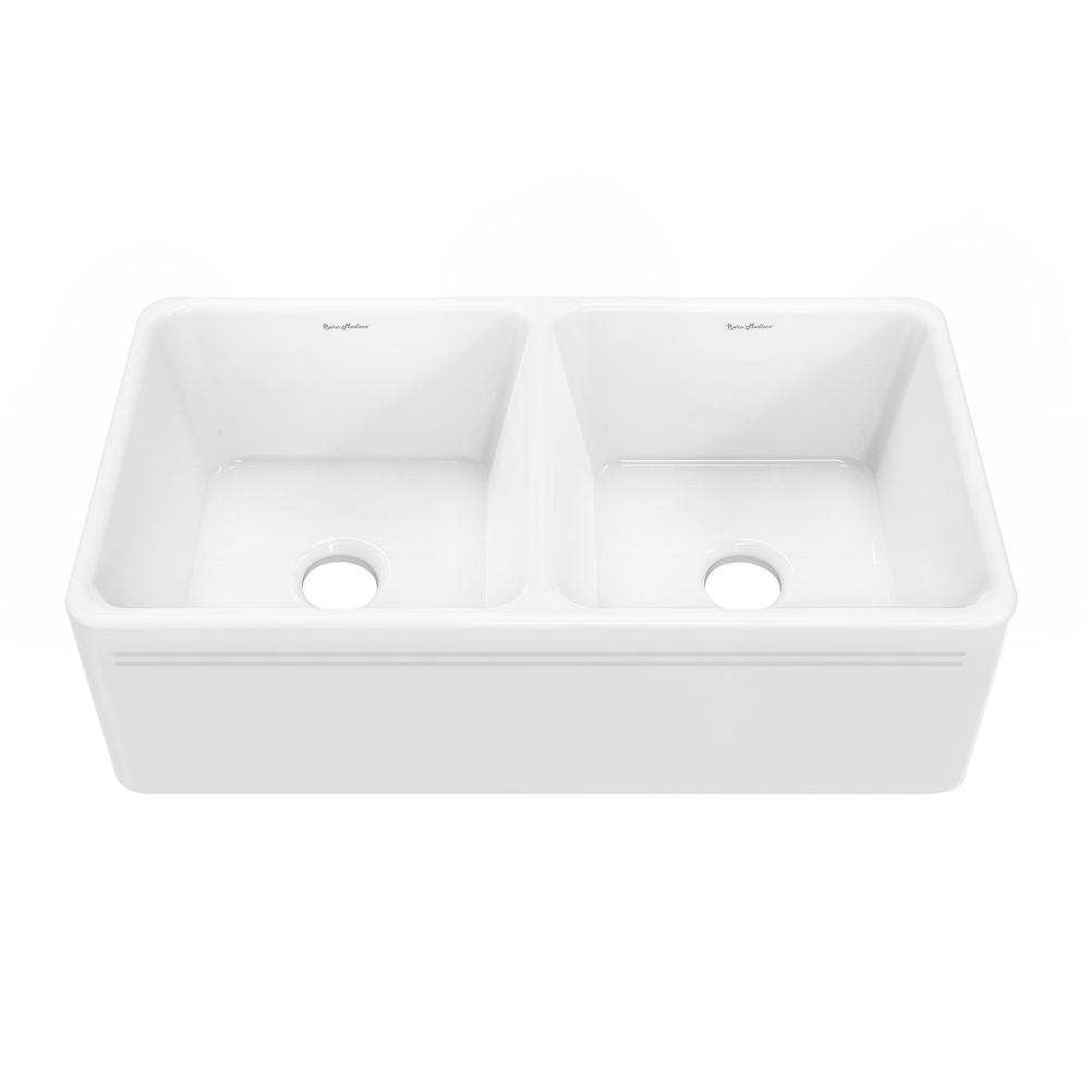 Delice Duo Farmhouse Sink. Picture 2