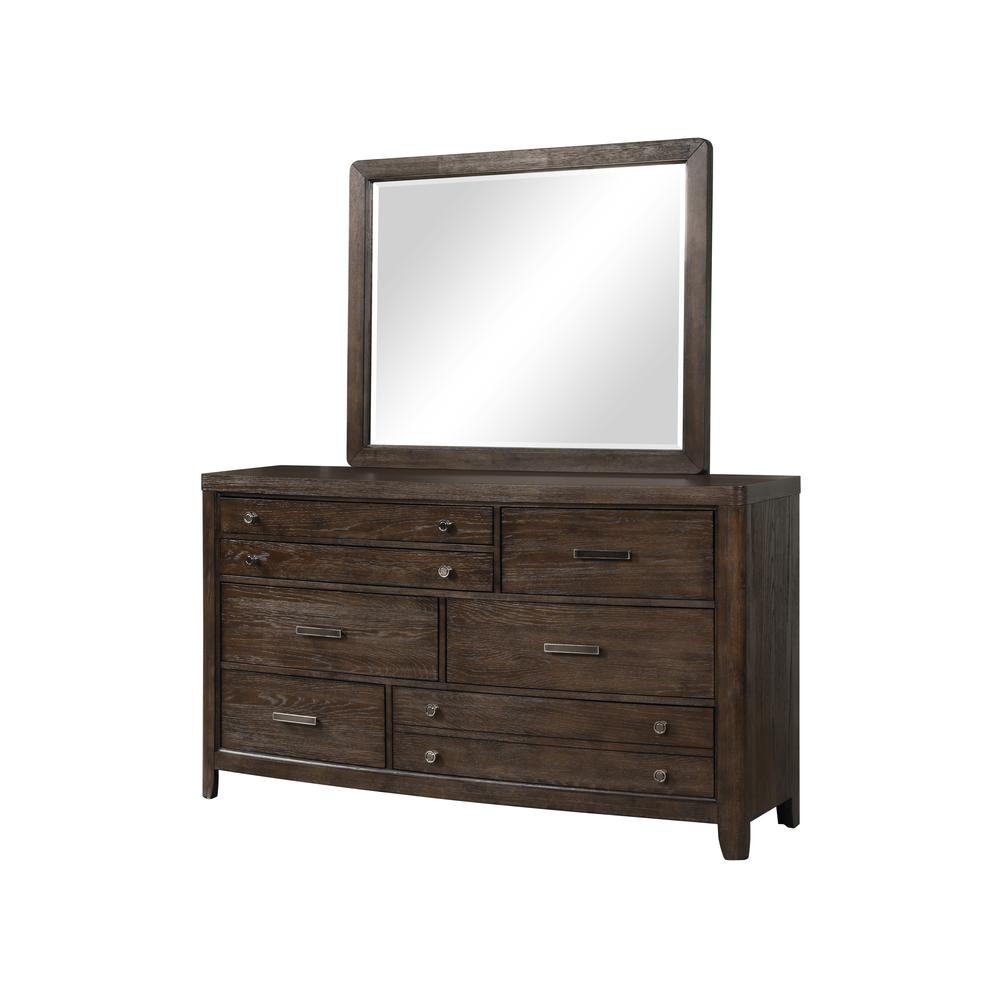 Fulton Dresser. Picture 1