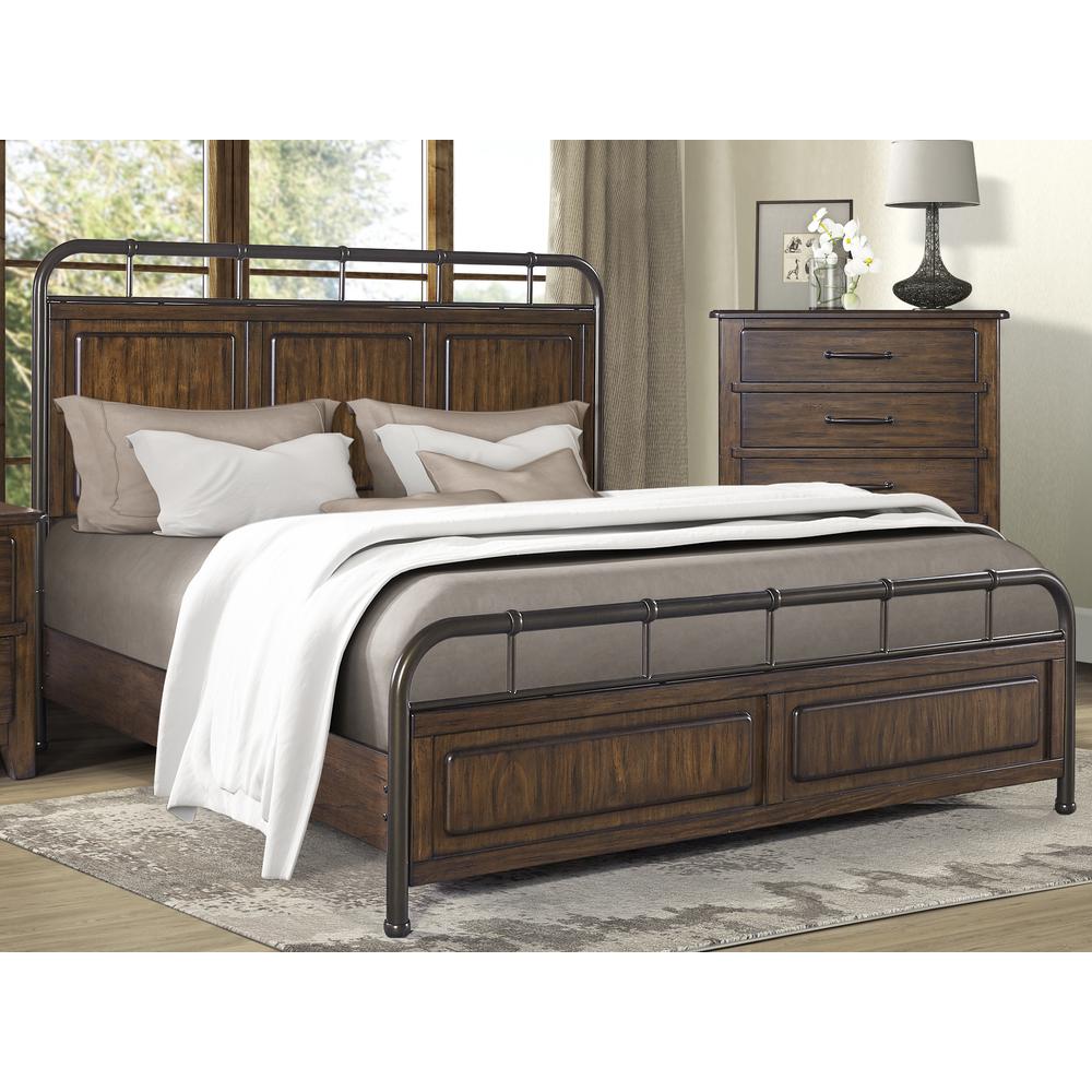 Danville King Panel Bed. Picture 4