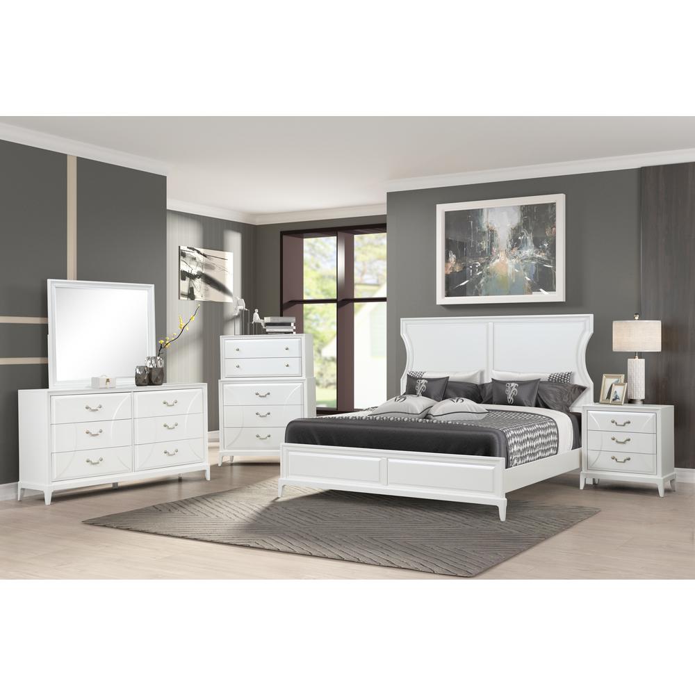 Renascence Queen Panel Bed. Picture 2