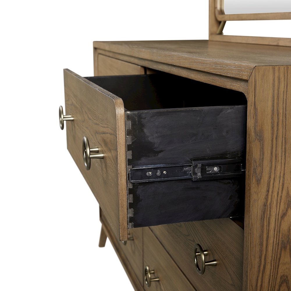 Aurora Hi-Leg Dresser. Picture 7