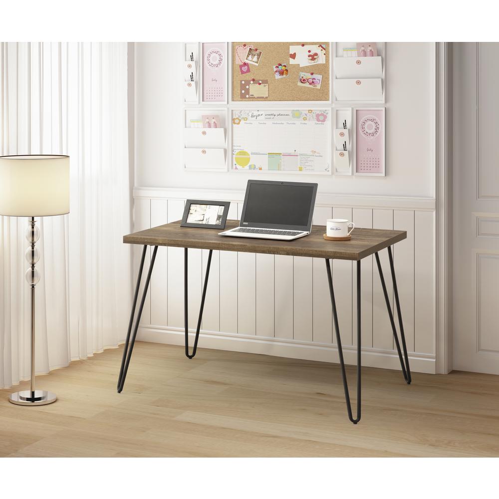 Rustic Oak Desk. Picture 3