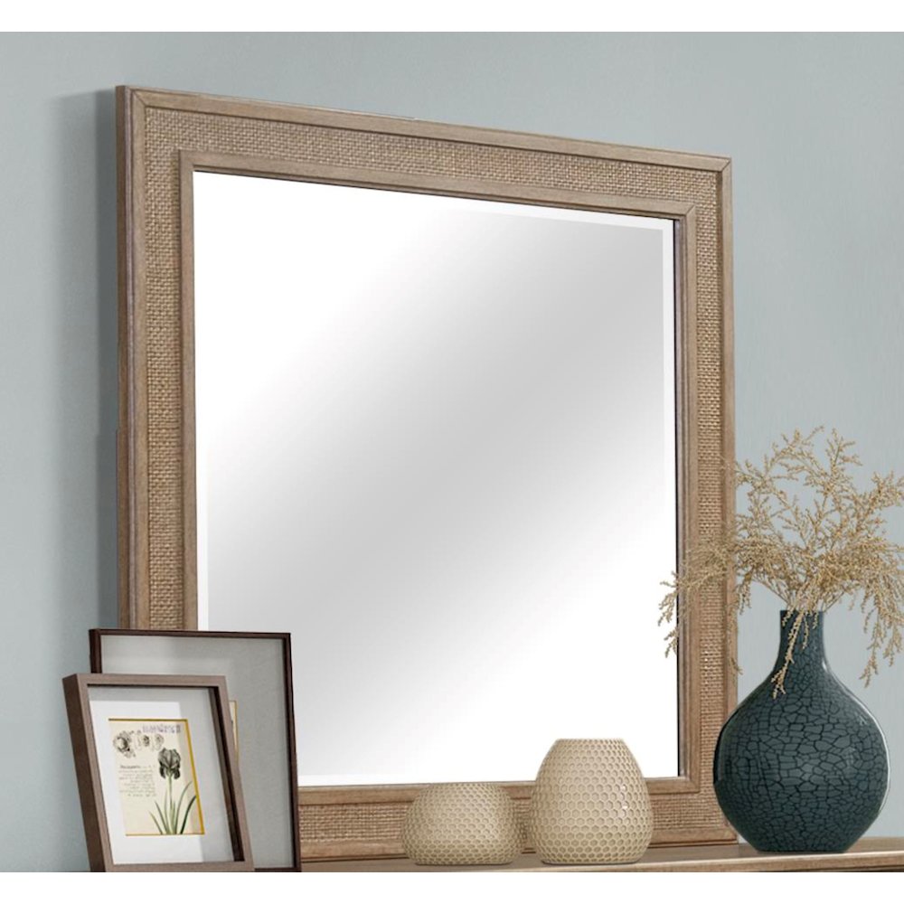 Wilmington Cane Mirror. Picture 1
