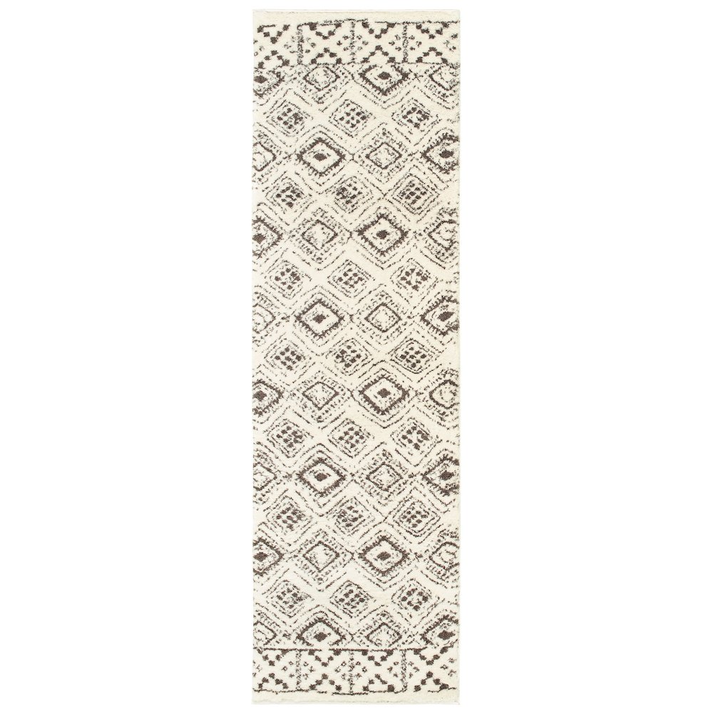 VERONA Ivory 2' 3 X  7' 6 Area Rug. Picture 1