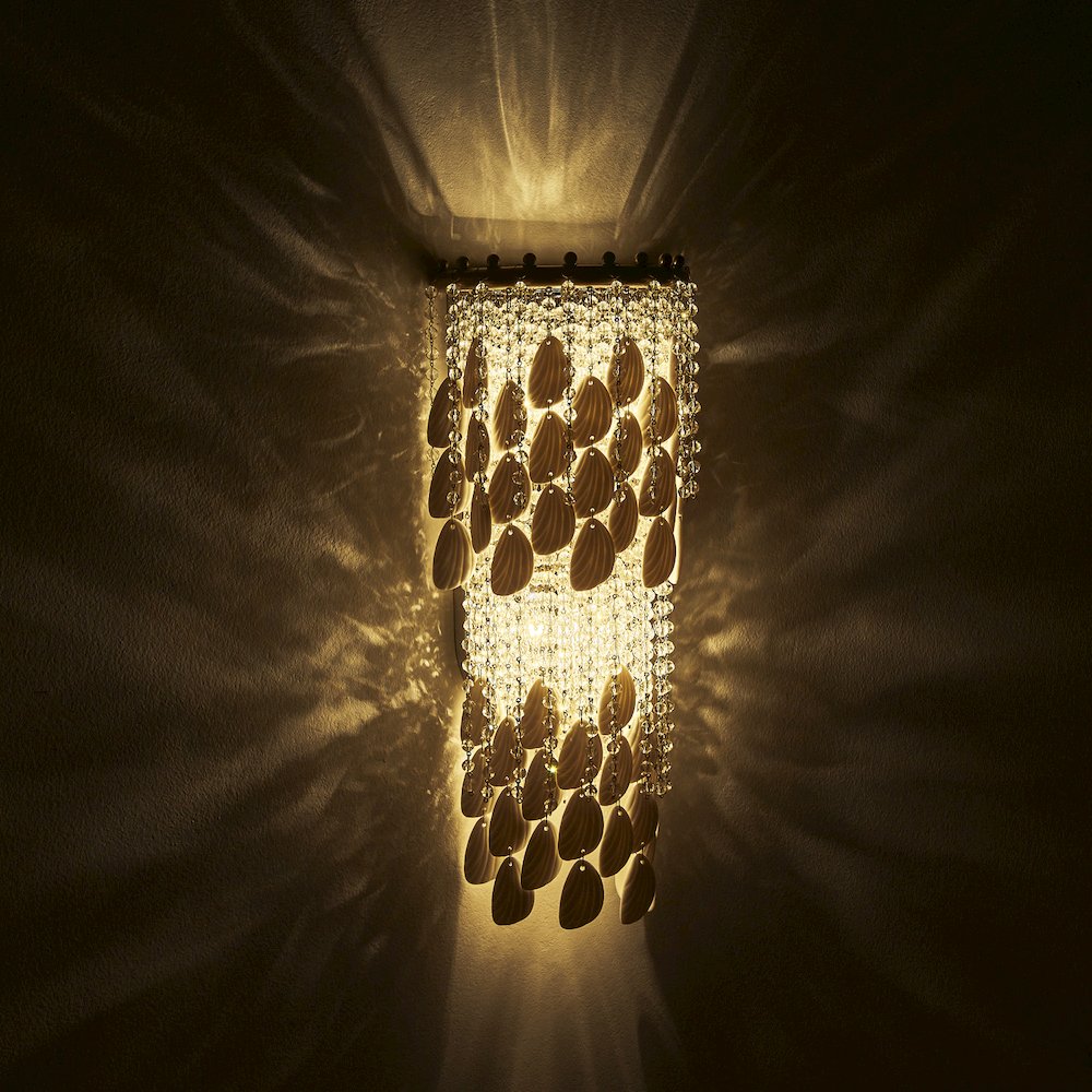 Farfalle 8.75-in 2 Light (40-watt) Brushed Champagne Gold Wall Sconce. Picture 24