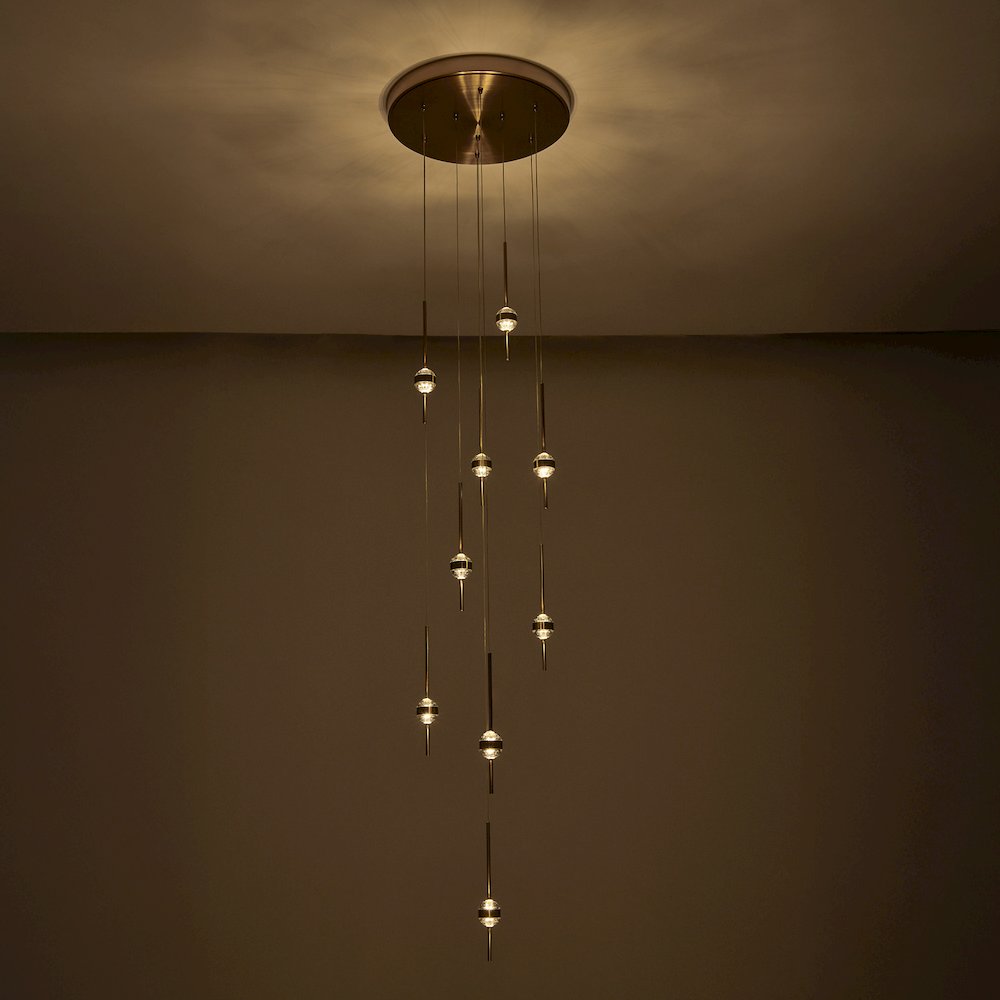 Goccia 21.75-in (63-watt) LED Winter Brass Chandelier. Picture 7