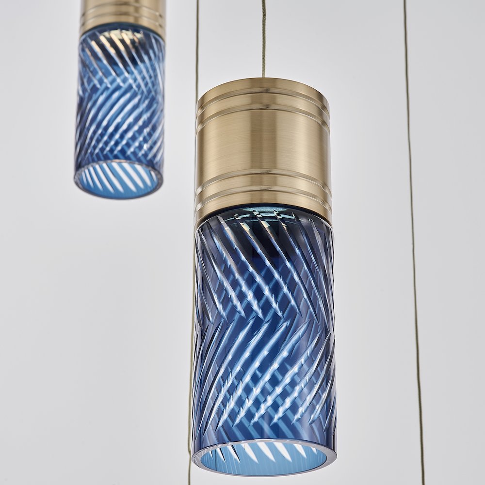 Kiriko 24-in (54-watt) LED Winter Brass Chandelier. Picture 5