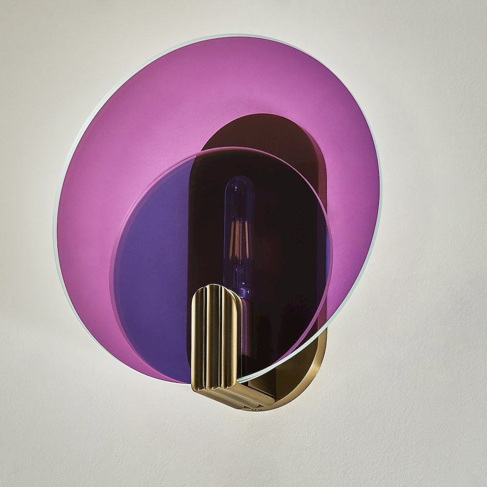 Optics 11-in 1 Light (6-watt) Winter Brass Wall Sconce. Picture 13