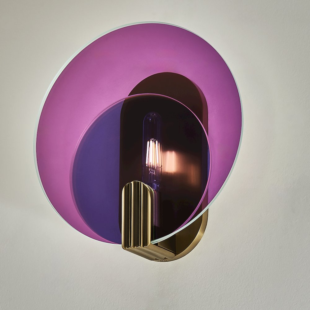 Optics 11-in 1 Light (6-watt) Winter Brass Wall Sconce. Picture 14