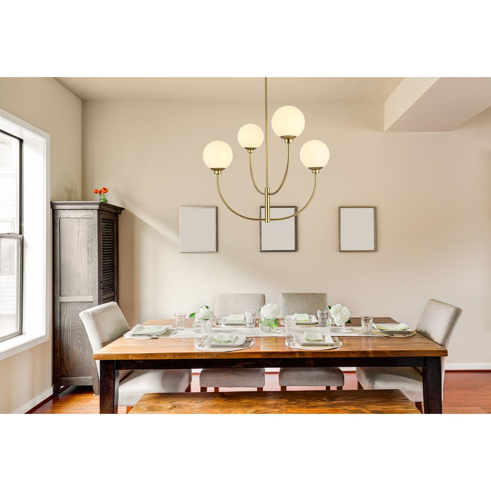 Nyomi 30 inch chandelier in Brass. Picture 7