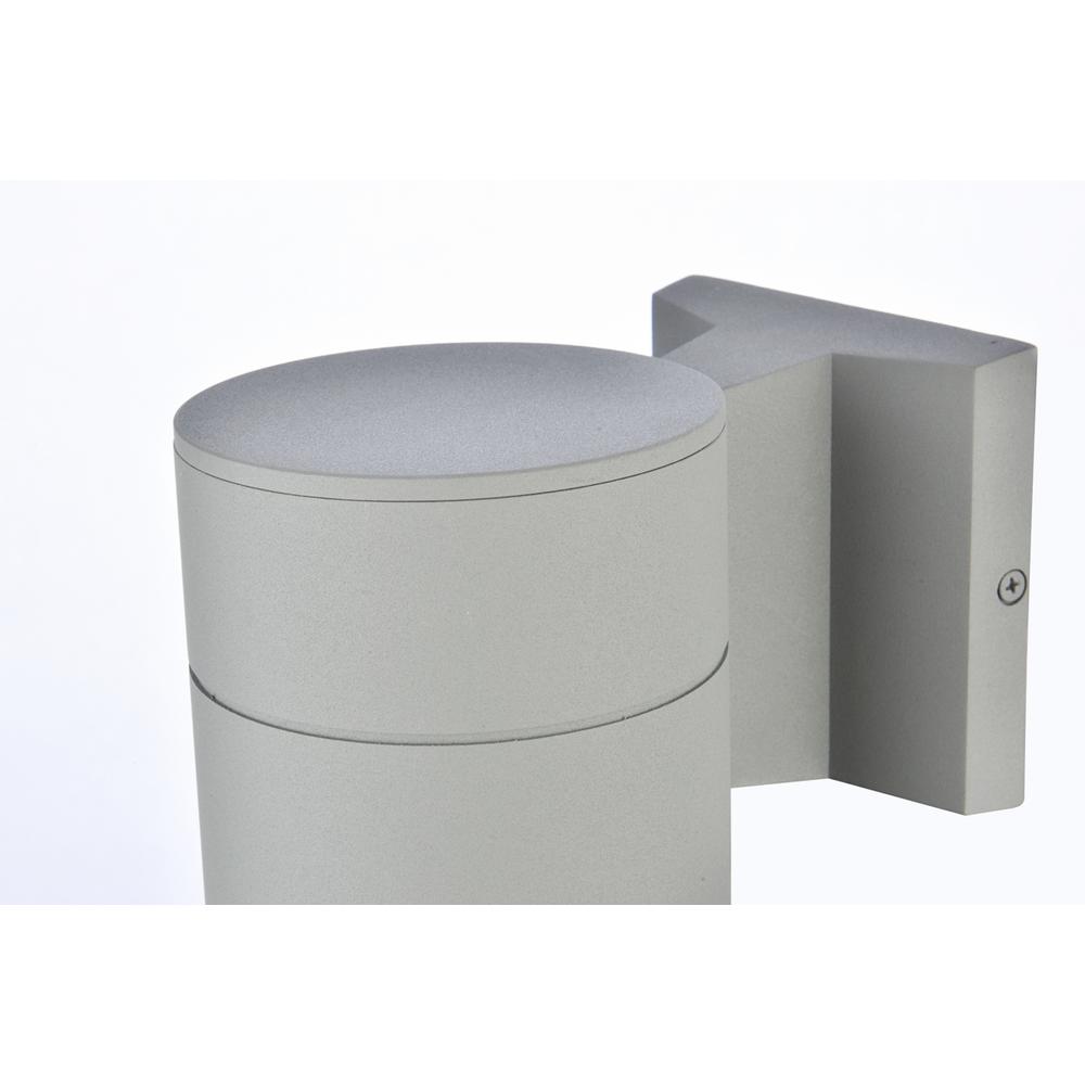 Raine Outdoor Wall in Silver. Picture 3