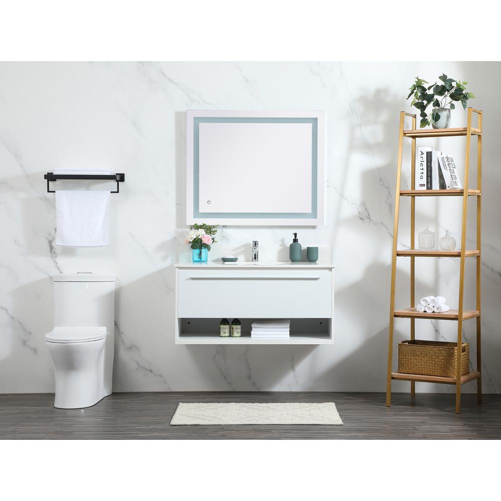 40 inch Single bathroom vanity in white with backsplash. Picture 4