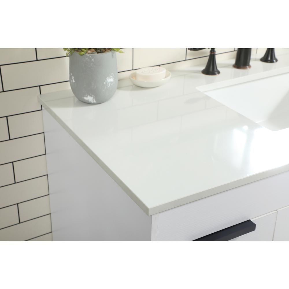 48 inch Single bathroom vanity in white. Picture 5