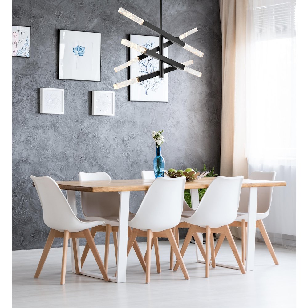 Ari 4-Bar Pendant In Black. Picture 2