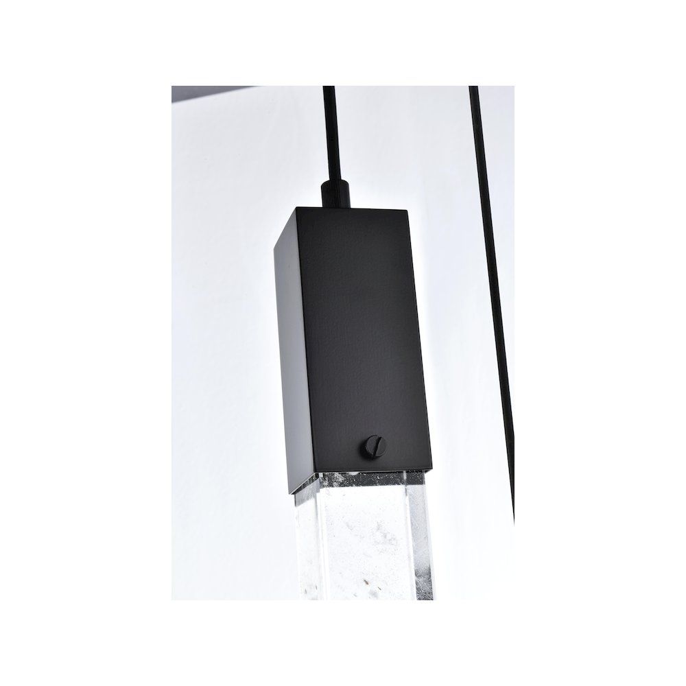 Aurora 16 inch Pendant in Black. Picture 4