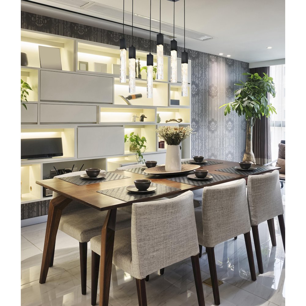 Aurora 32 inch Pendant in Black. Picture 9
