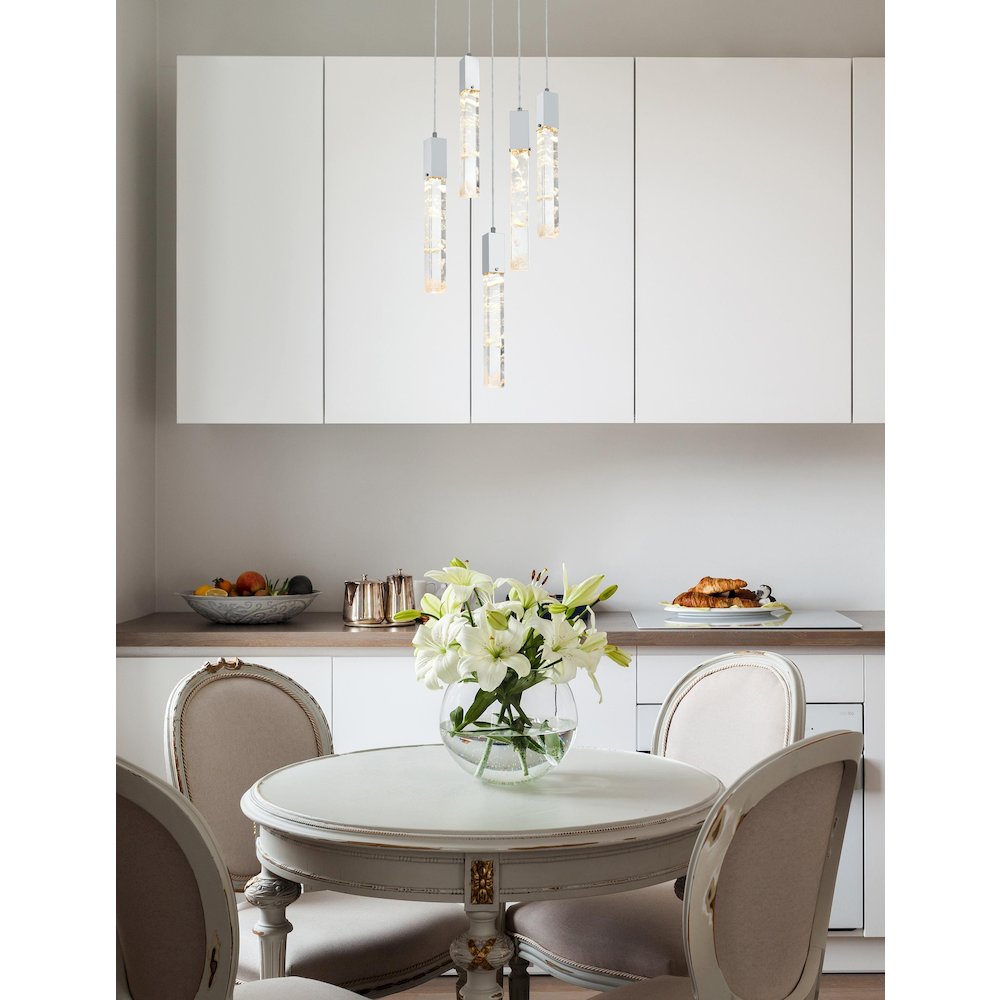 Aurora 20 inch Chandelier in Black. Picture 8