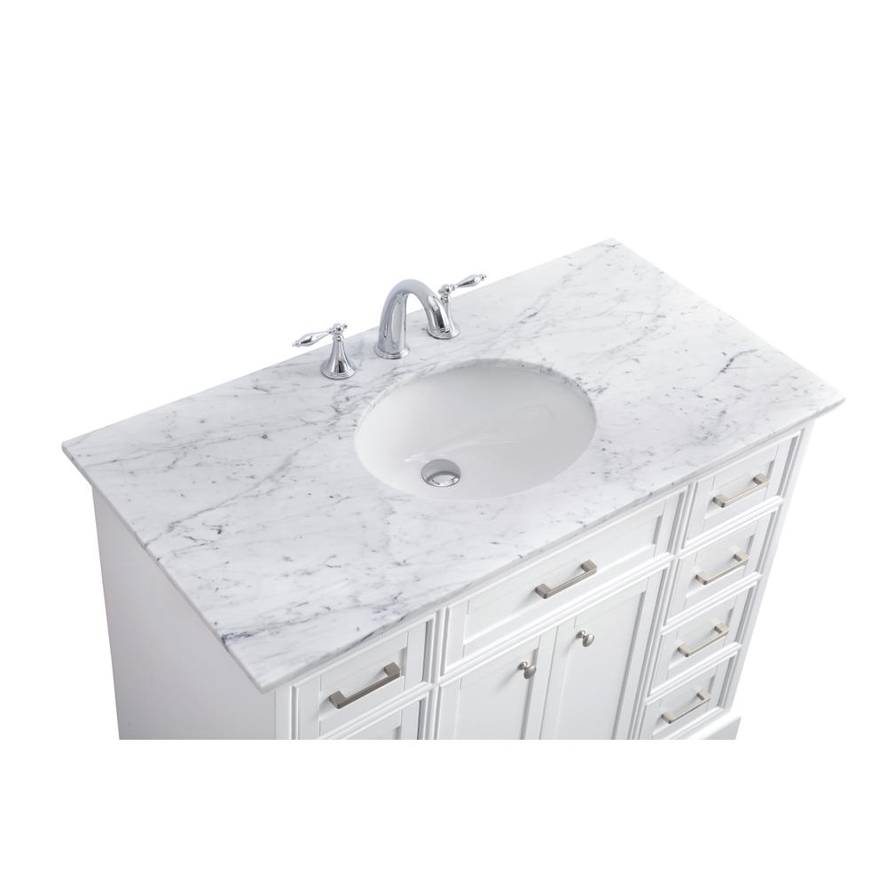 42 in. Single Bathroom Vanity set in white. Picture 13