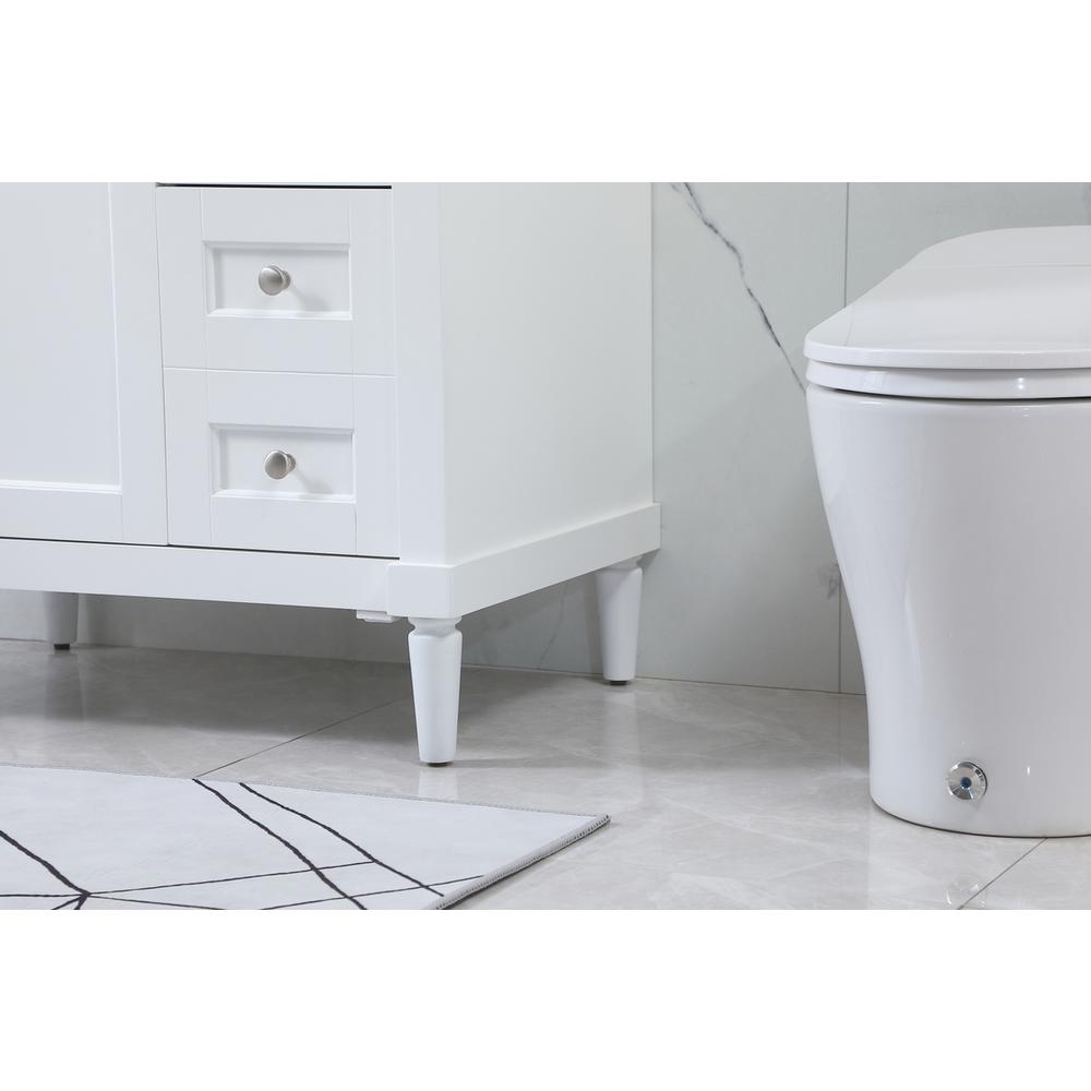 32 inch Single bathroom vanity in white. Picture 6