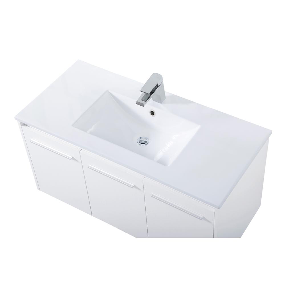40 inch  Single Bathroom Floating Vanity in White. Picture 10