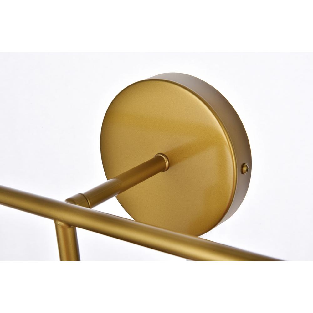 Hanson 3 lights bath sconce in brass with clear shade. Picture 4