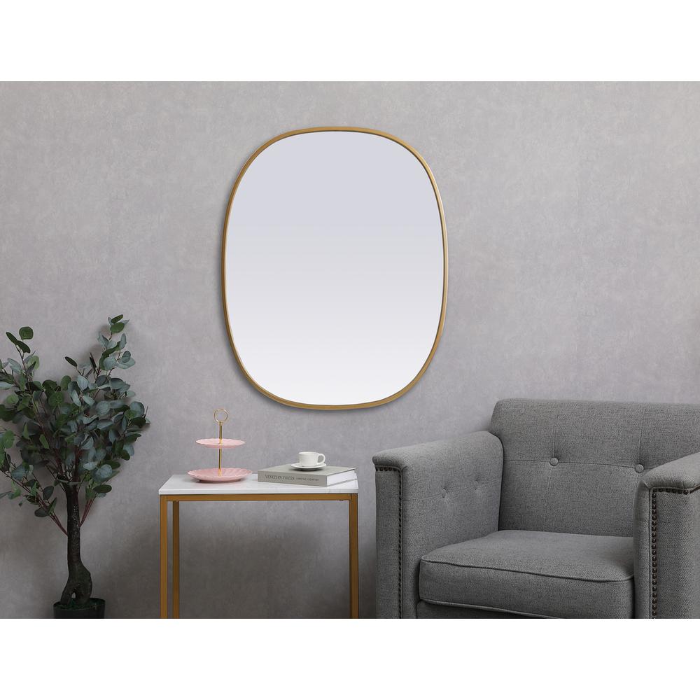 Metal Frame Oval Mirror 24x30 Inch in Brass. Picture 3