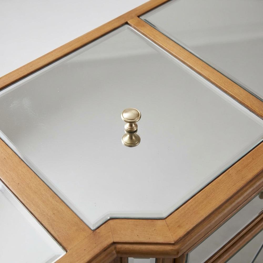Gold Credenza with 3 Drawer and 4 Door Storage, Modern Design. Picture 5