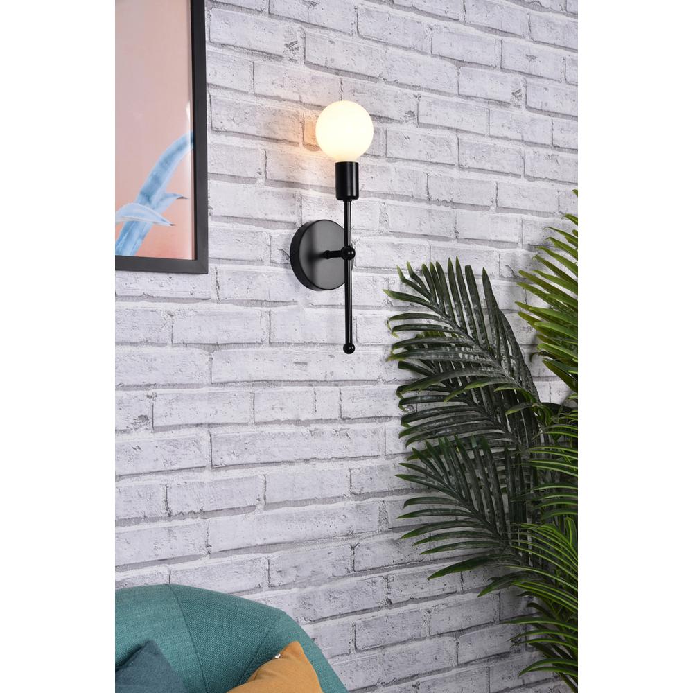 Keely 1 light black wall sconce. Picture 9