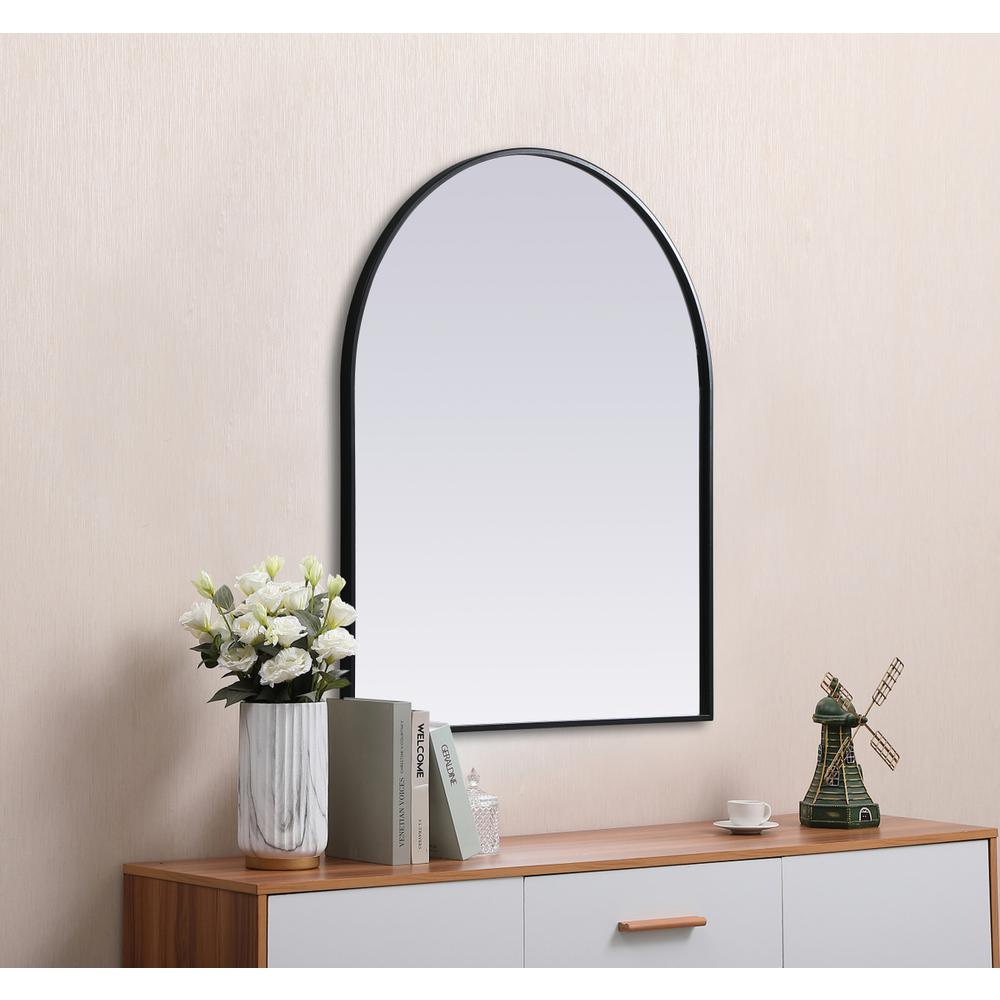 Metal Frame Arch Mirror 30x36 Inch in Black. Picture 4