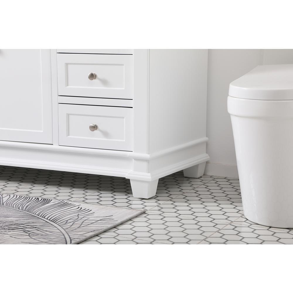 60 inch Single Bathroom Vanity set in White. Picture 6