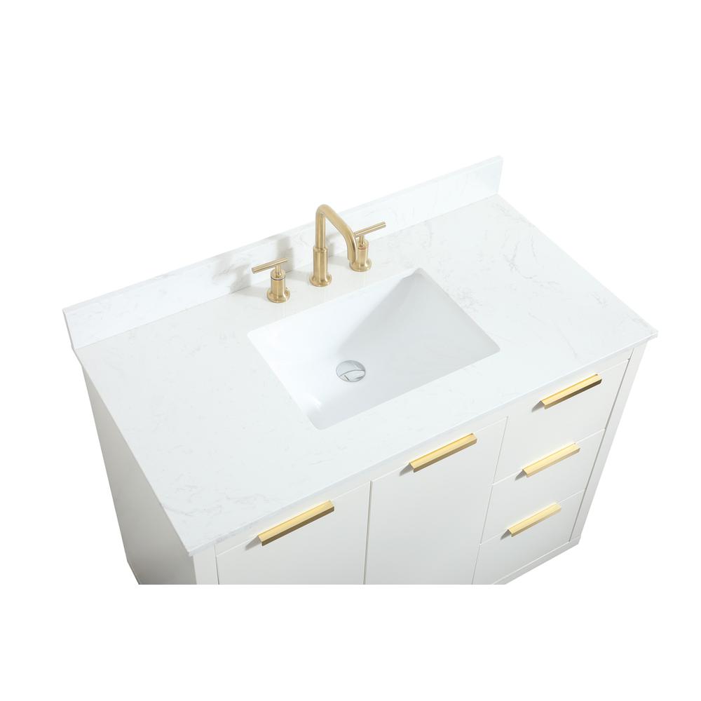 42 inch Single bathroom vanity in white with backsplash. Picture 10
