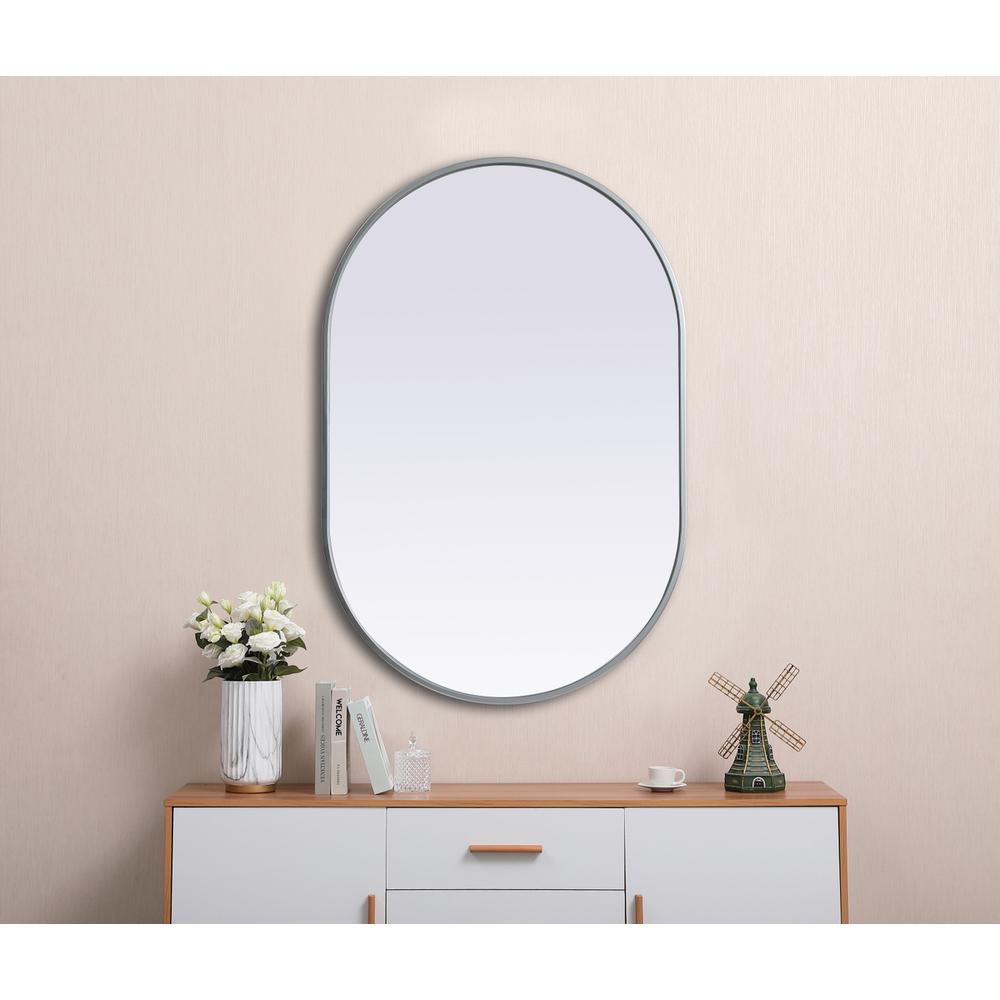 Metal Frame Oval Mirror 24x36 Inch in Silver. Picture 3
