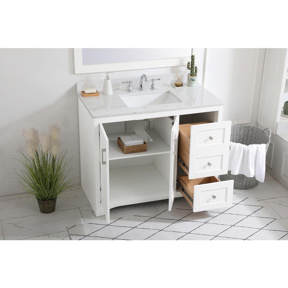 42 inch Single Bathroom Vanity in White with Backsplash. Picture 3