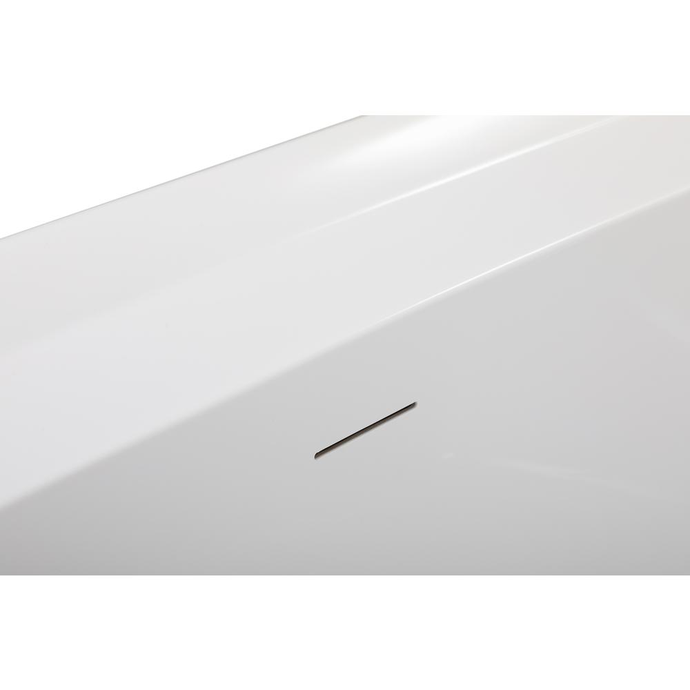 67 inch soaking bathtub in glossy white. Picture 11