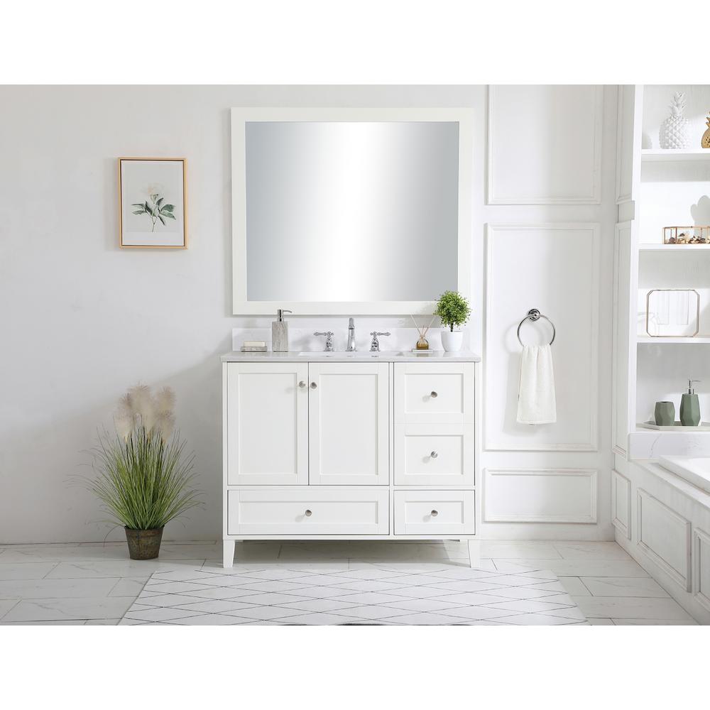 42 inch Single Bathroom Vanity in White with Backsplash. Picture 7
