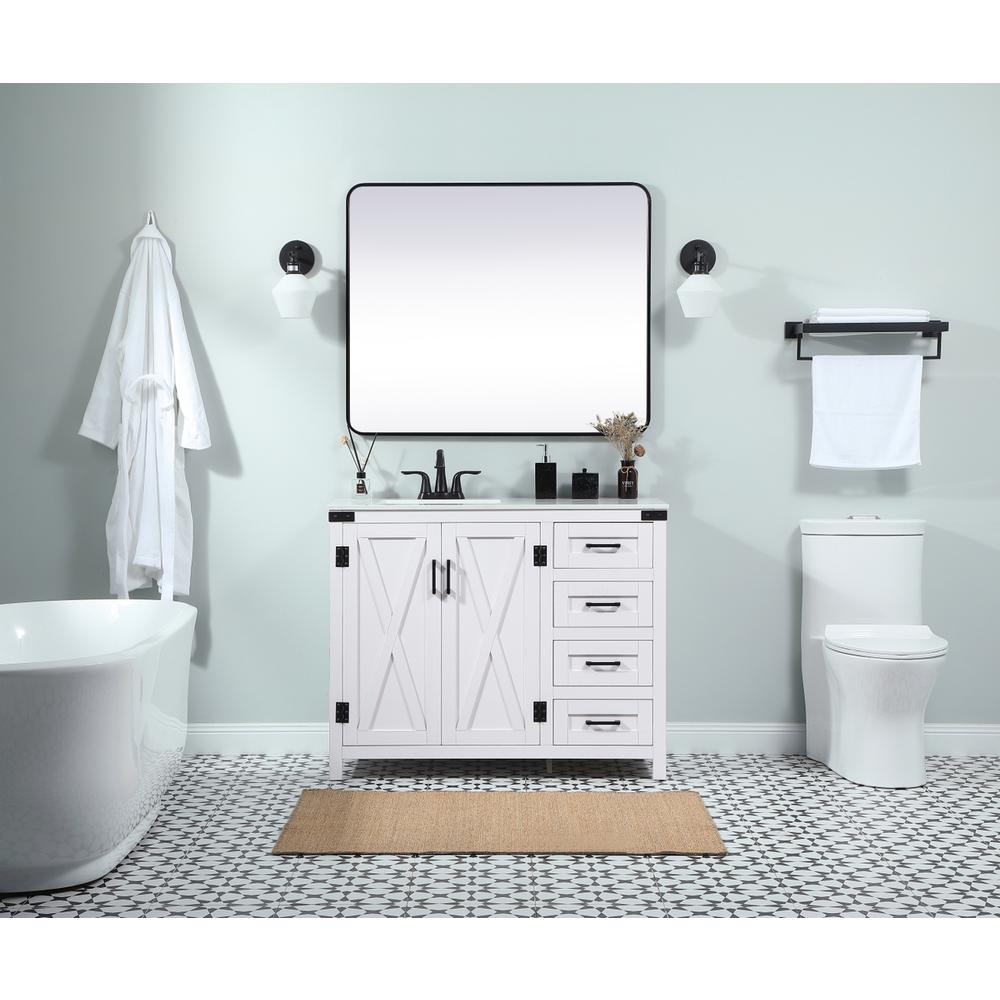 42 inch Single bathroom vanity in white. Picture 4