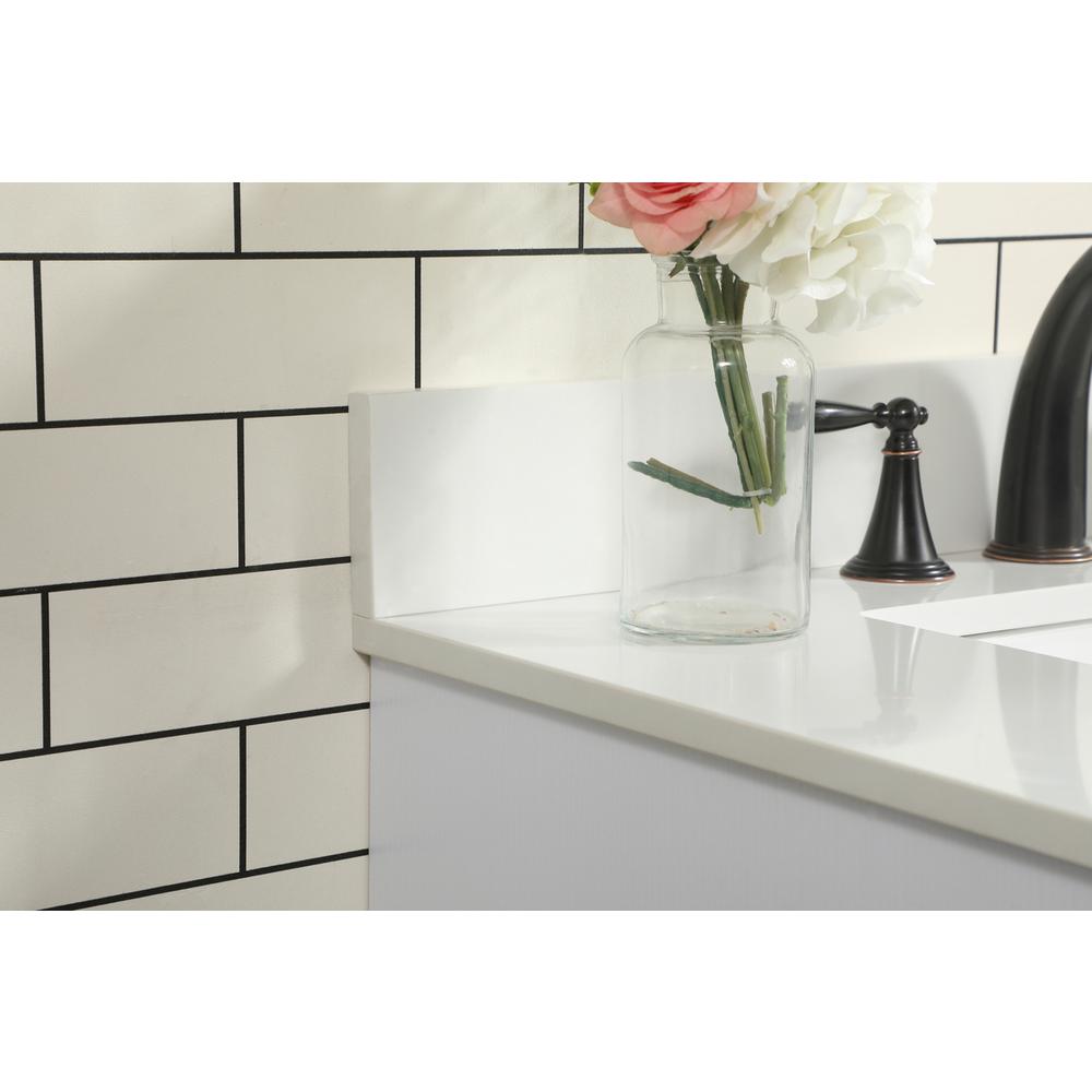 30 inch Single bathroom vanity in white with backsplash. Picture 5
