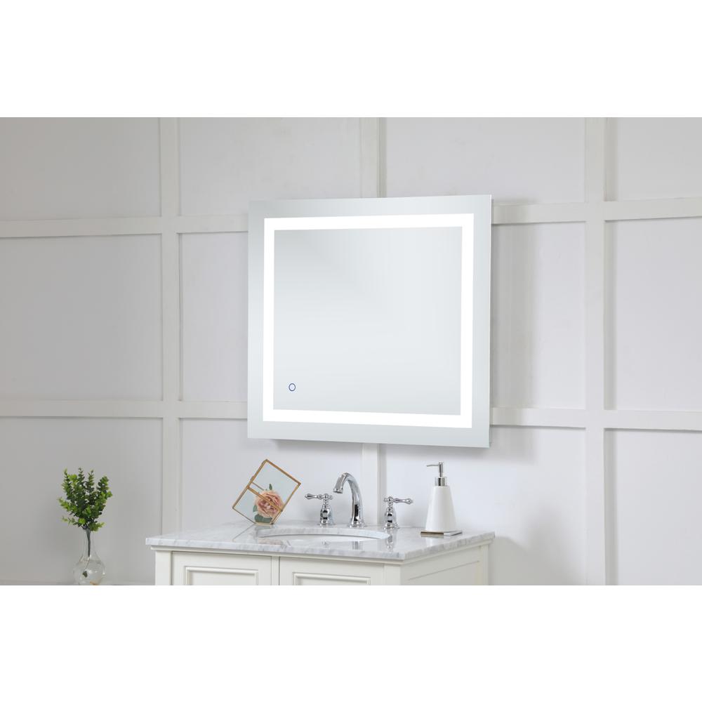 Helios 27in x 30in Hardwired LED mirror. Picture 9